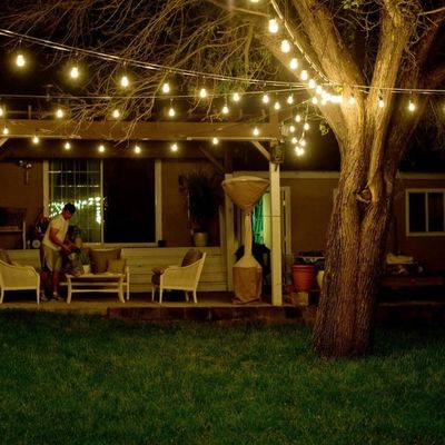 Lâmpada de cordas LED de tamanho de cor personalizado para decoração de jardim Festoon ao ar livre